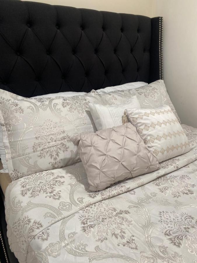 Private Room In South Philly Near Arenas! Philadelphia Buitenkant foto