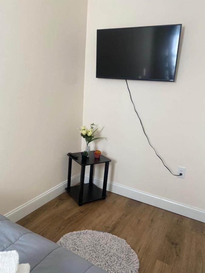 Private Room In South Philly Near Arenas! Philadelphia Buitenkant foto