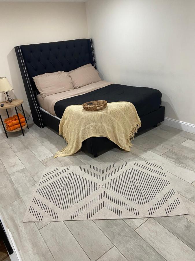 Private Room In South Philly Near Arenas! Philadelphia Buitenkant foto